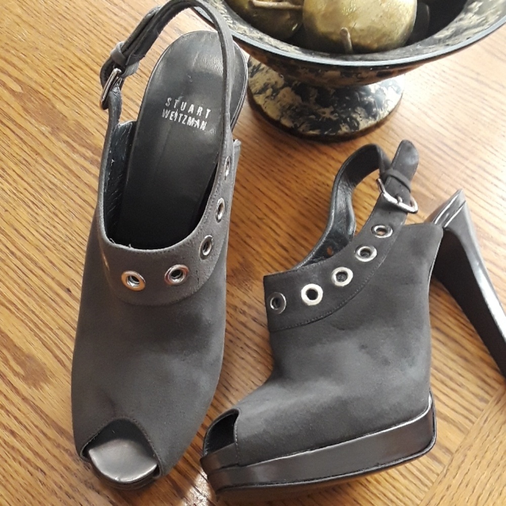 "Stuart Weitzman" Grey Suede Platforms - image 2